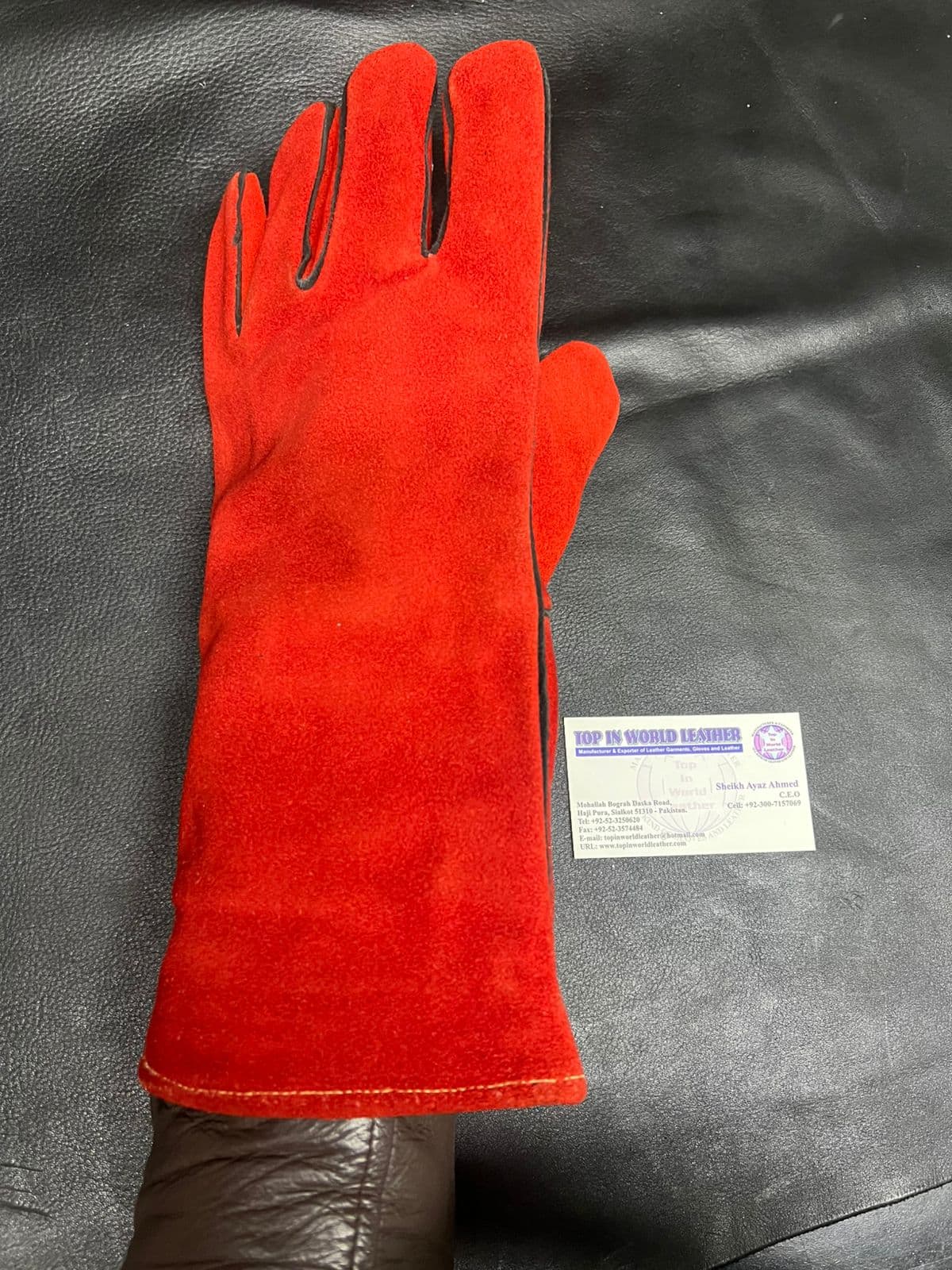 Red Long-Cuff Glove — photo 2